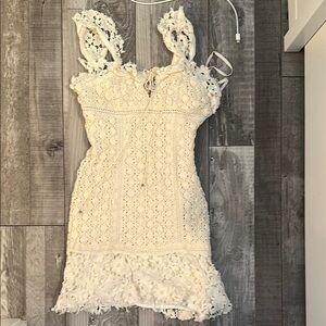 COPY - Free people lace dress Size 4 but runs as 0 or XS or XXS